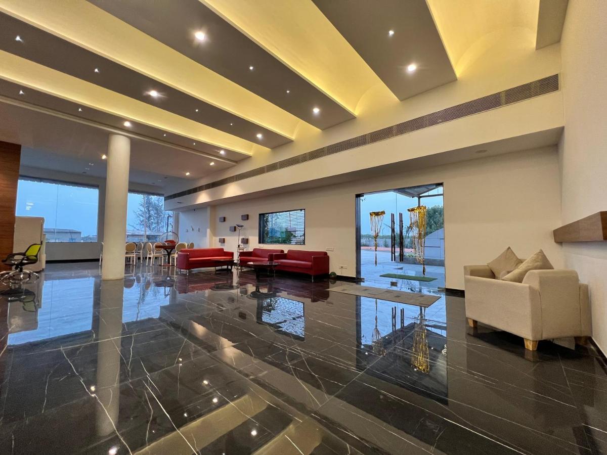 Santu Basil - An Eco Resort בהבנגאר מראה חיצוני תמונה